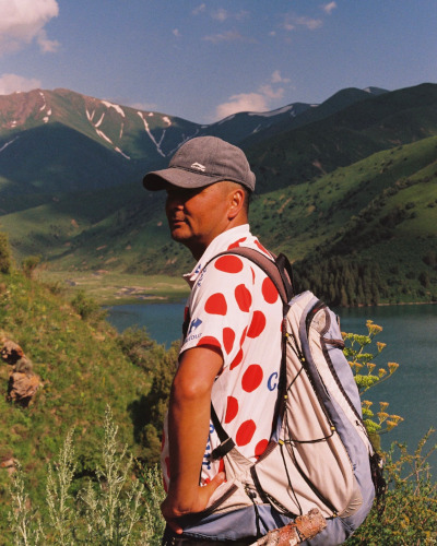 guide kyrgyzstan