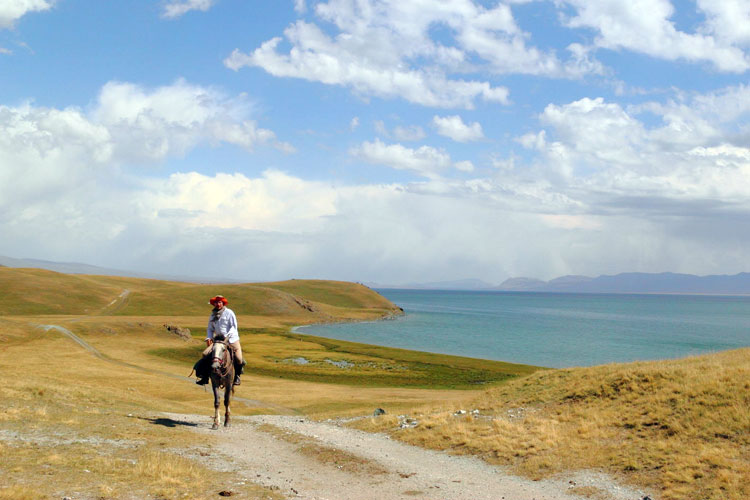 kokomerene-kirghizistan