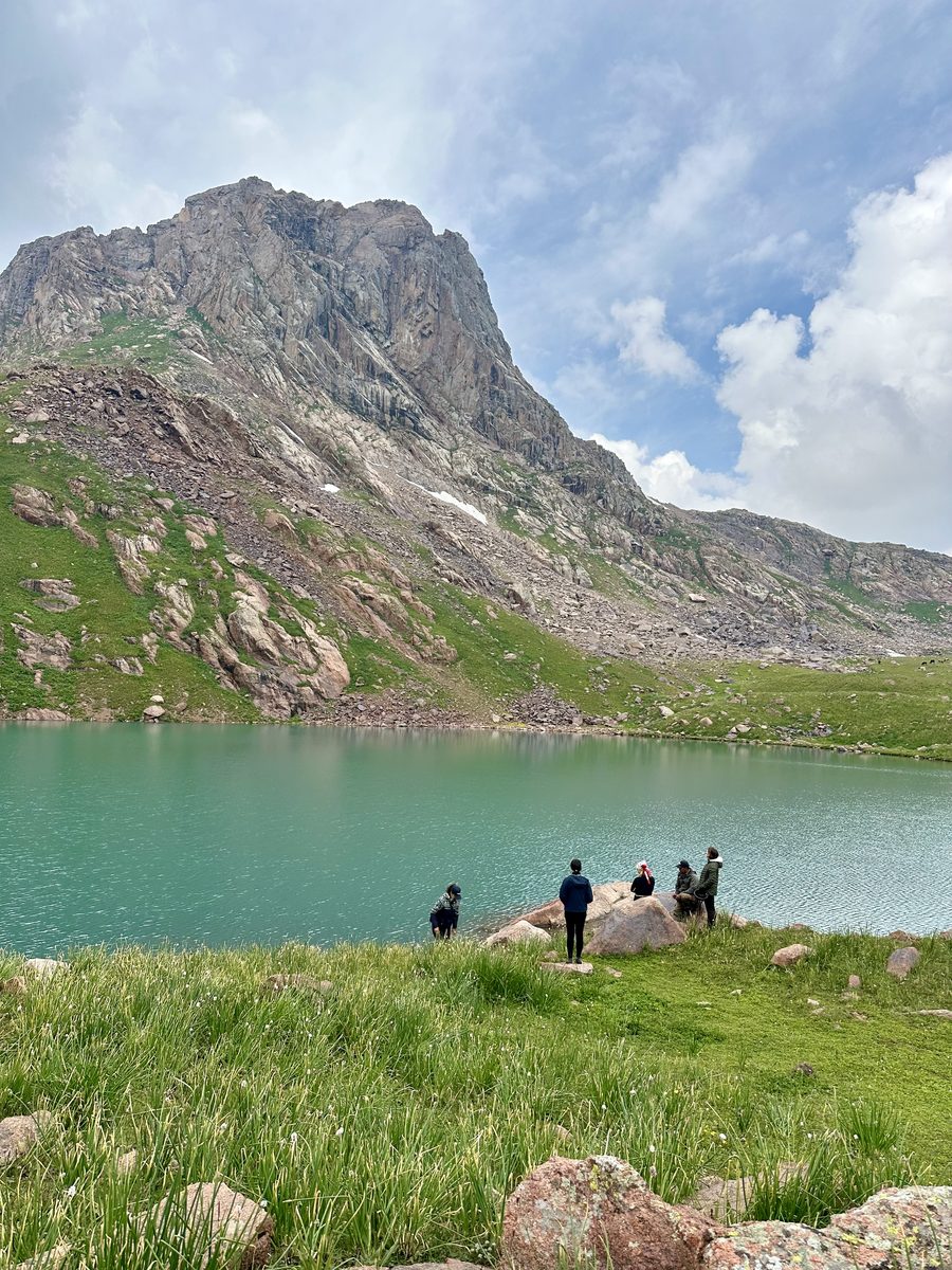 Lac glaciaire de Boru Korboz, randonnée à cheval Suusamyr