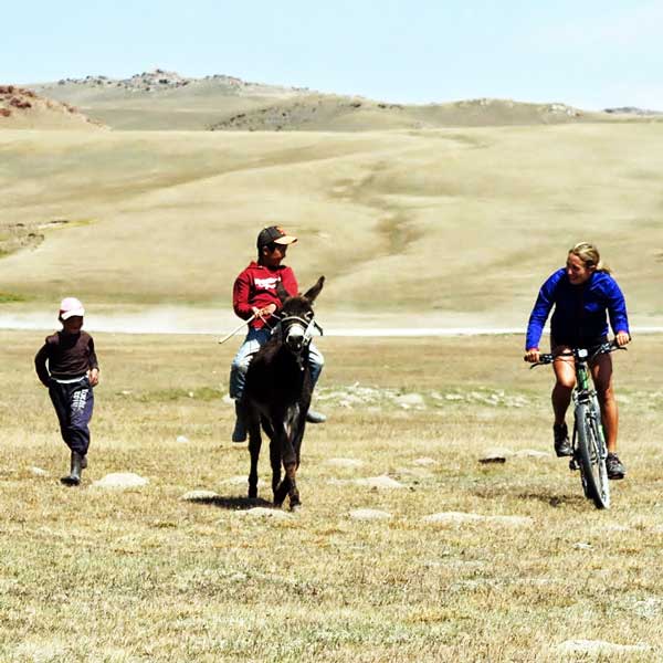 trek-vvt-rando-cheval-kirghizistan